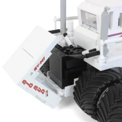 Big Bud 16V-747 Tractor 512 Piece Building Blocks Set by First Gear