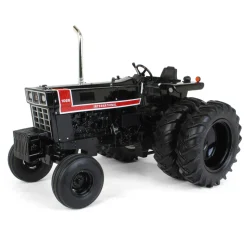 Black Chase Unit ~ 1/16 International Harvester 1066 Black Stripe with Rear Duals, ERTL Prestige Collection