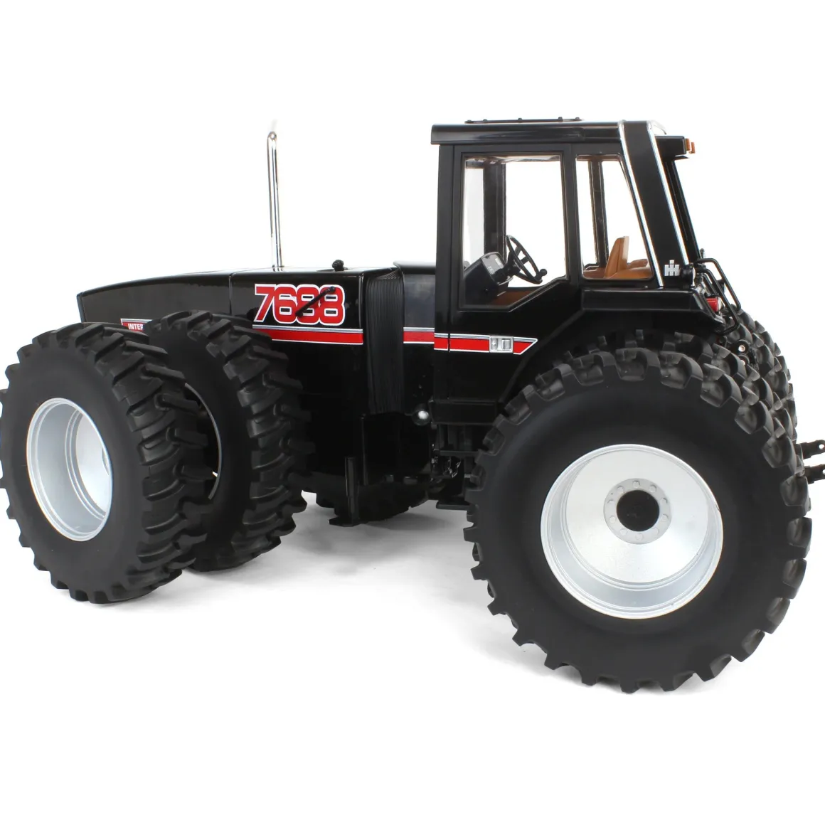 Black Chase Unit ~ 1/16 International 7688 Super 70 Series 2+2, 3rd in Outback Toys Exclusive Series