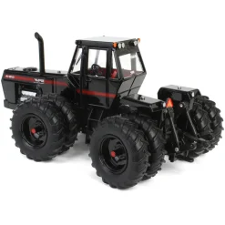 Black Chase Unit ~ 1/32 White 4-210 4WD with Duals, 2024 National Farm Toy Museum Select Series