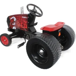 Case IH Magnum Seein' Red Pulling Pedal Tractor