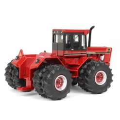 Chase Unit ~ 1/64 International Harvester 4786 4WD w/ Front & Rear Duals, Toy Tractor Times