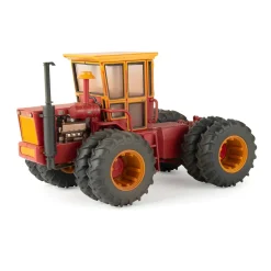 Dusty Chase Unit ~ 1/32 Versatile 145 with Front & Rear Duals, ERTL Prestige Collection