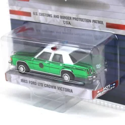 Green Chrome Super Chase ~ 1/64 1983 Ford LTD Crown Victoria, US Customs & Border Patrol, Hot Pursuit Special Edition