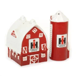 IH Barn and Silo Salt & Pepper Shaker Set