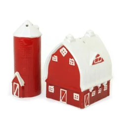 IH Barn and Silo Salt & Pepper Shaker Set