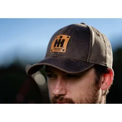 IH Logo Leather Emblem Oil Distressed Premium Cap