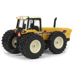 Industrial Chase Set ~ 1/64 Case IH & IH 4WD Tractor Set, Toy Tractor Times 40th Anniversary