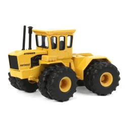 Industrial Chase Set ~ 1/64 Case IH & IH 4WD Tractor Set, Toy Tractor Times 40th Anniversary