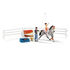 Mia's Vaulting Set by Schleich