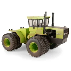 Muddy Chase Unit ~ 1/32 Steiger Cougar IV w/ Front & Rear Duals, ERTL Prestige Collection