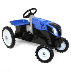 New Holland T8 Die-cast Steel Pedal Tractor with MFD Tires by ERTL