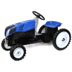 New Holland T8 Die-cast Steel Pedal Tractor with MFD Tires by ERTL