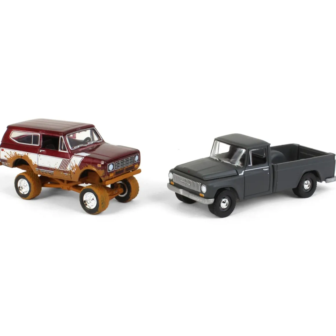 "Off Road" ~ 1/64 Exclusive Limited Edition International 2 Pack: 1965 Model 1200 & Muddy 1979 Scout