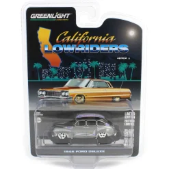 Raw Pinstriped Chase ~ 1/64 1946 Ford Fordor Super Deluxe, Dark Purple Metallic & Black Two-Tone, California Lowriders Series 6