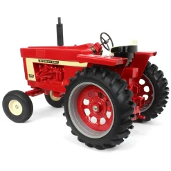 Signed Version ~ 1/8 International Harvester 966 Wide Front with Beige Front Wheels