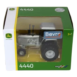 Silver Chase Unit ~ 1/32 John Deere 4440 with Cab & Rear Duals, Only 102 Made