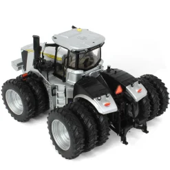 Silver Chase Unit ~ 1/32 John Deere 9R 590 4WD with Triples, 2022 Farm Show Edition, ERTL Prestige Collection