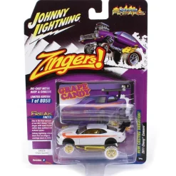 White Lightning ~ 1/64 Johnny Lightning Street Freaks 2022 2B - 2011 Chevrolet Camaro, Zingers